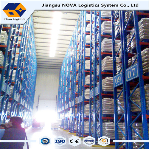 ชั้นวางพาเลทแบบไดรฟ์ไดรฟ์จาก Nova Logistics