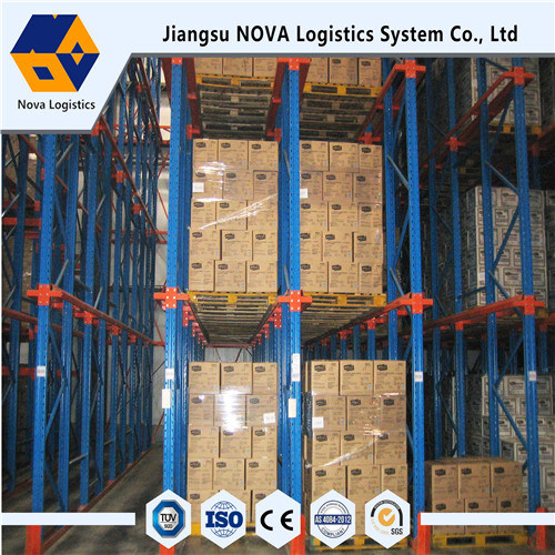 ไดรฟ์ขายร้อนในชั้นวางพาเลทเหล็กจาก Nova Logistic