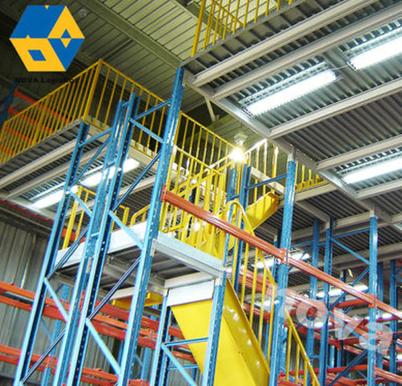 ชั้นลอย