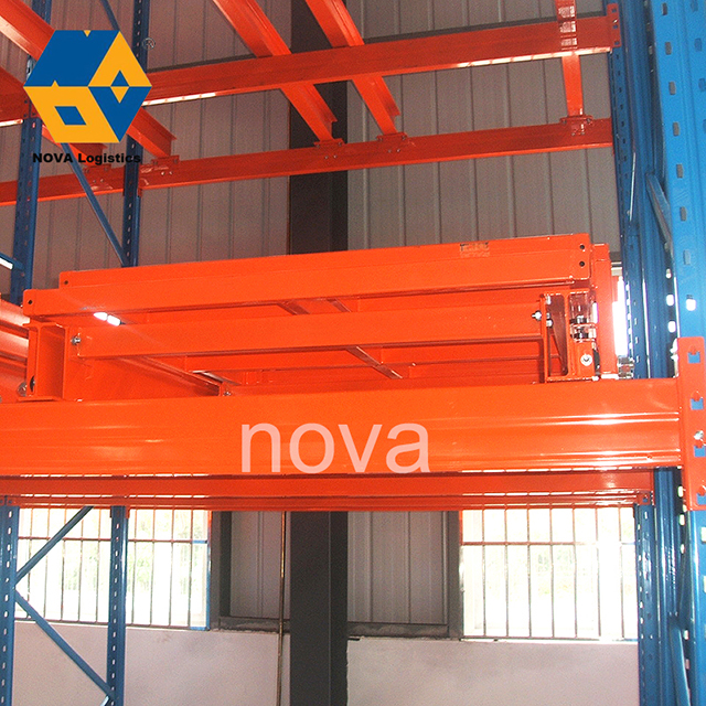 อุตสาหกรรม Heavy-Duty Q235B เหล็กซ้อน Push Back Pallet Racking